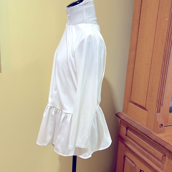 IVANKA TRUMP Off-White  Peplum Blouse NWOT - Picture 3 of 8